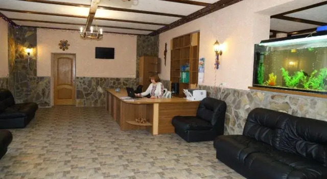 Turistichesky Kompleks Vorokhta, Book Hotel Hoteller i Jablonitsa med parkering, Parkering