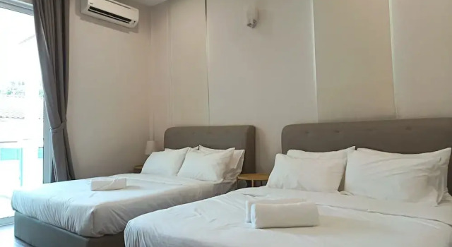 myRoom at 11 J Adams