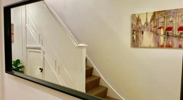 Апартаменты 2 Bedroom 2 Bathroom Ground Floor Apartment in Newbury Park Ilford with Garden Parking and Fast WiFi