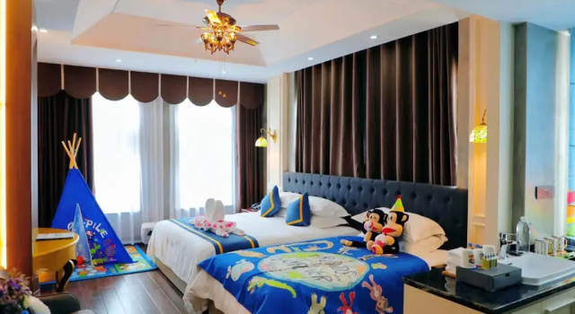 Люкс ROY Sean Castle Resort Inn-Zhangjiajie Tianmenshan Cableway Branch