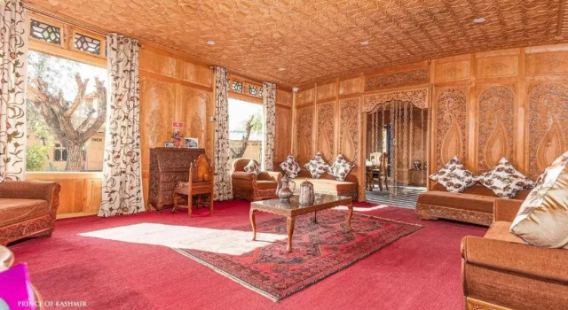 Prince of Kashmir Luxury Houseboat