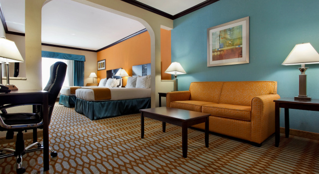 Holiday Inn Express Hotel & Suites Corpus Christi-Portland by IHG, Забронировать Отель Корпус-Кристи штат Техас