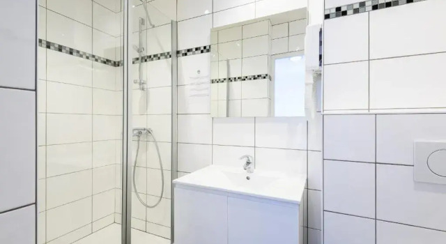 Трёхместный номер Standard Alfred Hotels Les Halles