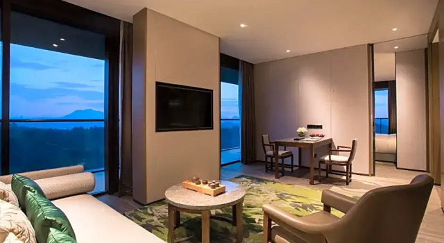 Полулюкс Banyan Tree Anji