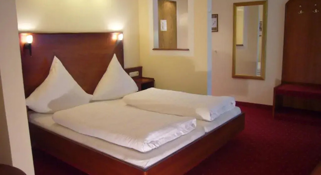 Полулюкс Klassik Hotel am Tor - 3 Sterne Superior direkt am Unteren Tor