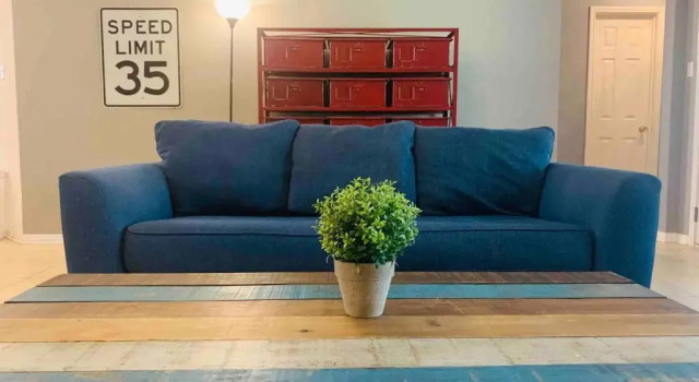 Коттедж Amazing House to Relax & Enjoy Austin - King Bed, Huge TV, Near Park & Shopping