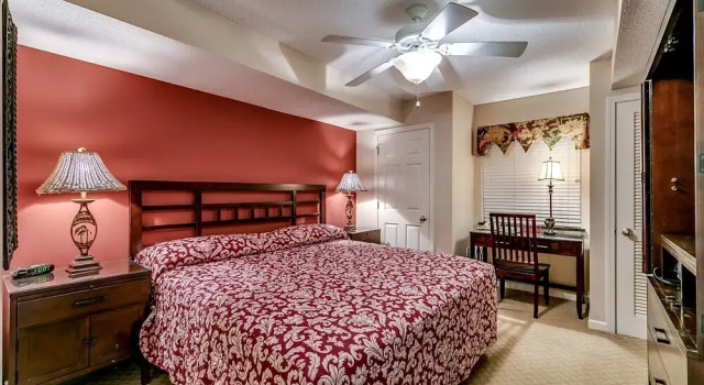 Номер Standard Yacht Club at Barefoot Resort by Condo-World