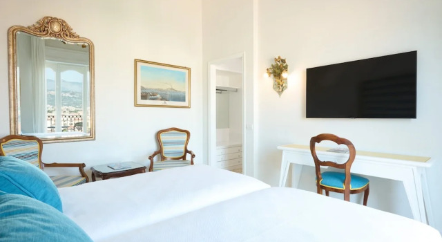 Двухместный номер Superior с балконом Grand Hotel Capodimonte