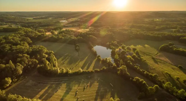 LACabane Lodge Nature, Prenota Appartamento Saint-Vivien Francia