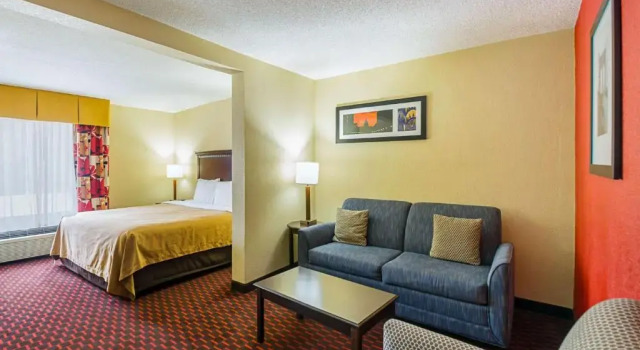 Люкс Quality Inn & Suites Hagerstown