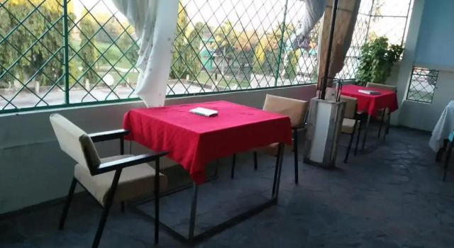 Cingaki Hotel, Buchen Sie Hotel Mombasa Küstenregion