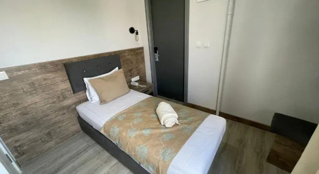 Одноместный номер Standard Seven City Hotel