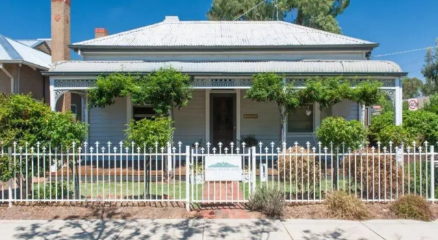 Коттедж 5 Connelly - Echuca Holiday Homes