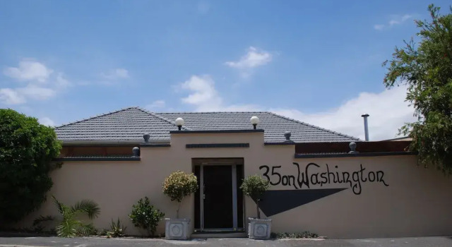 35onWashington Guesthouse