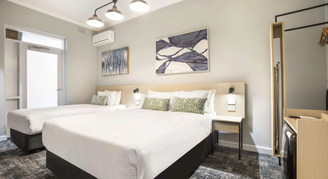 Nightcap at Rex Hotel, Reserva ahora Hotel Port Adelaide Adelaida