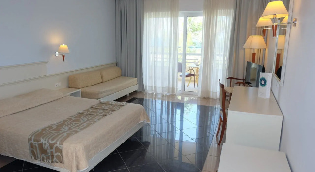Двухместный номер Standard Kipriotis Maris Suites by Anayia All Inclusive Resorts