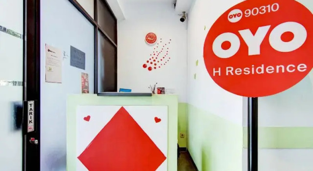 OYO 90310 H Residence
