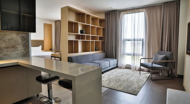 Люкс Business 38 on Boulders Hotel