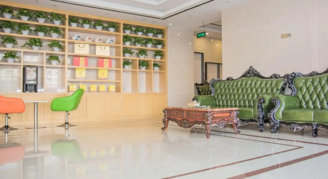 GreenTree Inn Chengde Fengning Theater Business Hotel