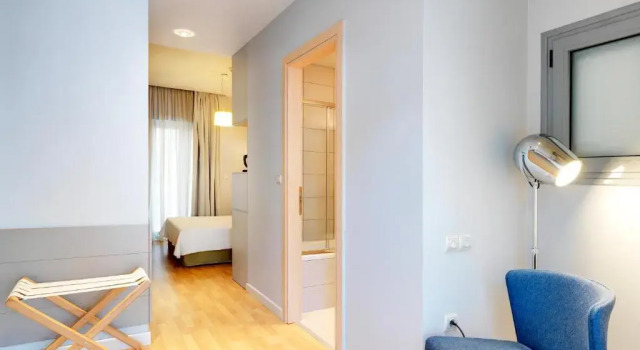 Двухместный номер Superior Phidias Piraeus Hotel
