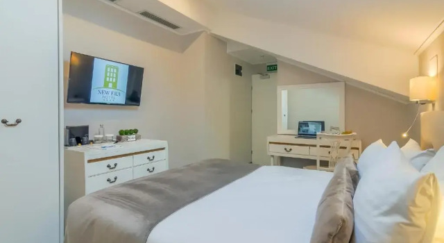 Двухместный номер Deluxe Мансарда New Era Hotel Old Town - parking with fee nearby - NOT at the hotel