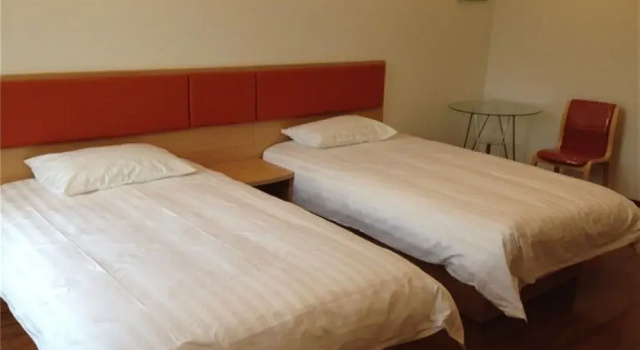 Qingdao Yihe Meijia Hotel
