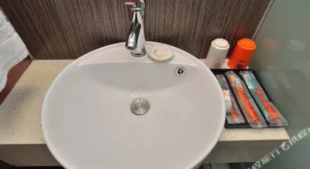 5 Young Day Hotel, Book Hotel Hotels in Inner Mongolia with Parking, Parking
