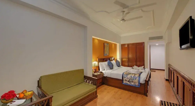 Номер Deluxe Hotel Baljees Regency