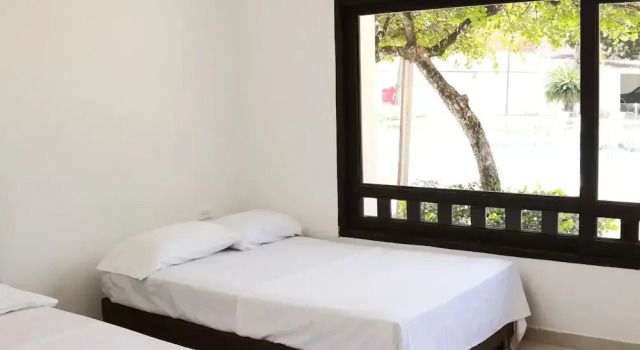 Hotel Restaurante Versalles, Buchen Sie Hotel Melgar (und Umgebung) Tolima