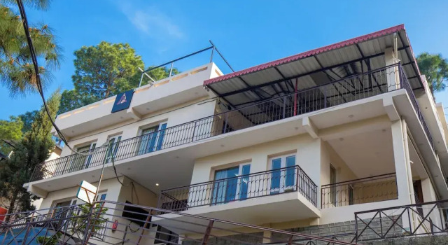 Alaya Stays Captains Nest 3 BHK Retreat With Garden & Scenic Views, Book Lejlighed Kasauli 
