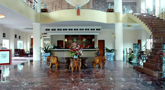 Hotel Grand Tiga Mustika