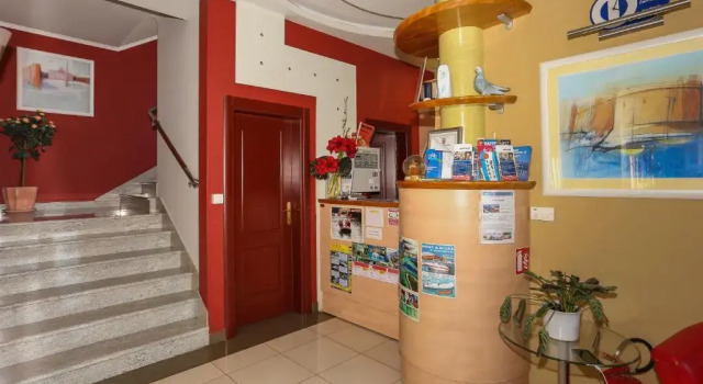 Apartments and Rooms Astoria, Забронировать Апартаменты/квартира Сегет-Враница Trogir Riviera