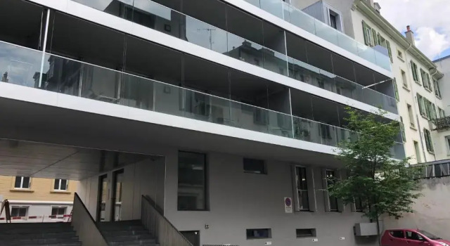 Апартаменты Family apartment near the train station