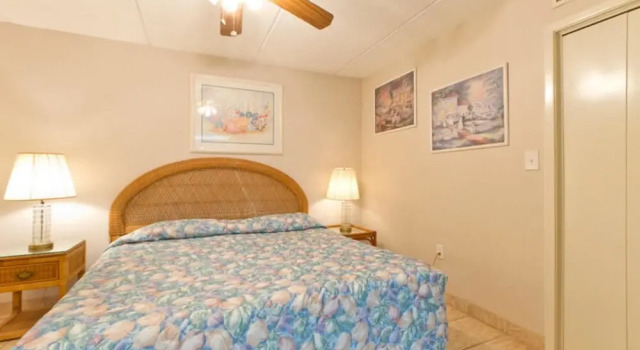 Saida IV Condominium 702