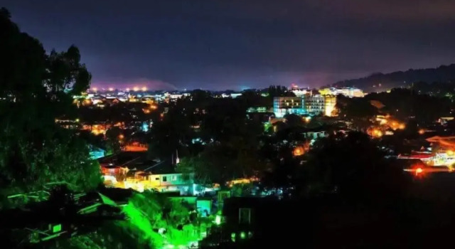 Taiping Homestay Husna Afina, Prenota Hotel Hotel 3 stelle a Perak, 3*