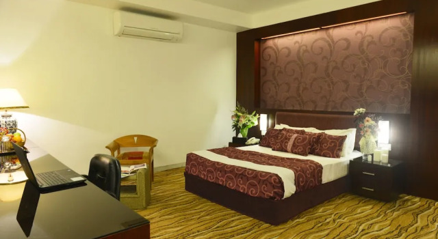 Двухместный номер Superior с балконом Amazon Lilly Lake View Residence