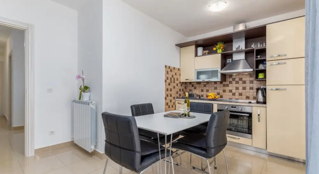 Apartament 2 camere Dany Apartments