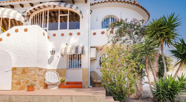 Beautiful Villa on 2 Levels With Private Swimming Pool Near Benissa