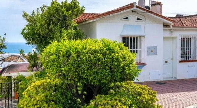 House - 3 Bedrooms with Pool, WiFi and Sea views - 107890