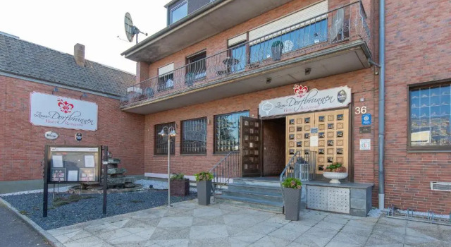 Hotel Zum Dorfbrunnen, Varaa Hotelli Schleusingen Thuringian Forest