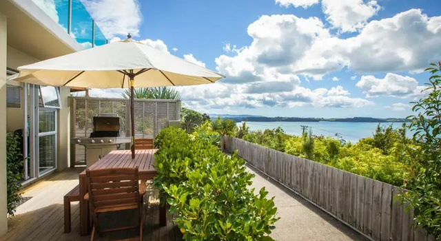 Апартаменты Deluxe Tahi Lodge - Matakana Coast