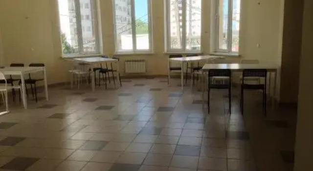 Areda Guest House, Забронировать Гостевой дом Отели Сочи с парковкой, рядом с Железнодорожный вокзал Сочи, Парковка