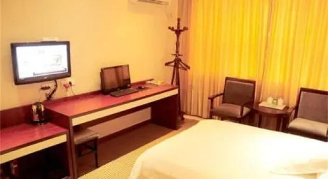 Xinling Business Hotel, Prenota Hotel Hotel a Hubei con parcheggio, Parcheggio