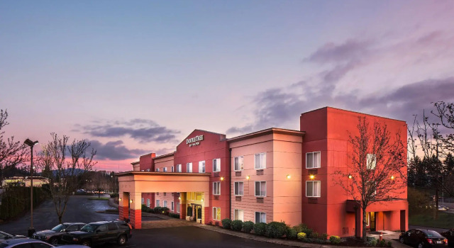 DoubleTree by Hilton Portland - Beaverton, Book Hotel Beaverton Willamette Valley