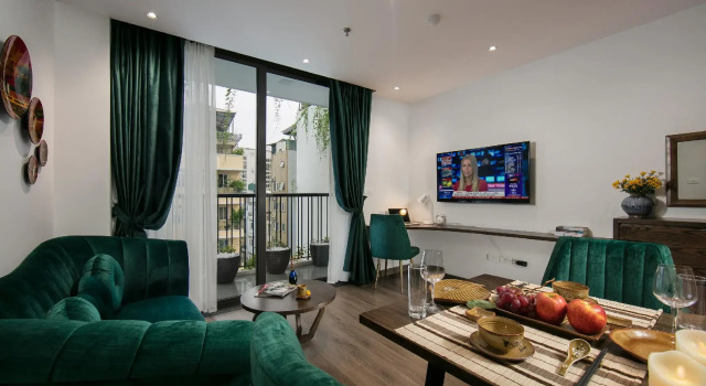 Полулюкс с балконом The Bloom Hanoi - Bespoke Living