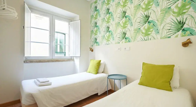 Hello Lisbon Santa Catarina Suites, Забронировать Отель Лиссабон Эстремадура, рядом с Money Museum