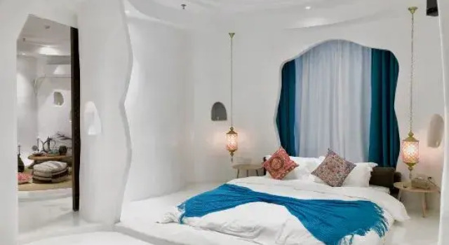 Люкс с видом на море Destination Xi An Hotel