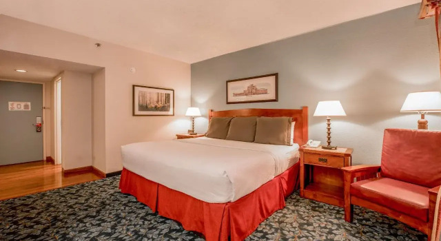 Cabot Lodge Jackson North - a Red Lion Hotel, Varaa Hotelli Hotellit New England uima-altaalla, Uima-allas