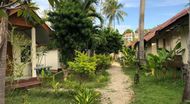 Бунгало Standard с балконом Moonwalk Lanta Resort