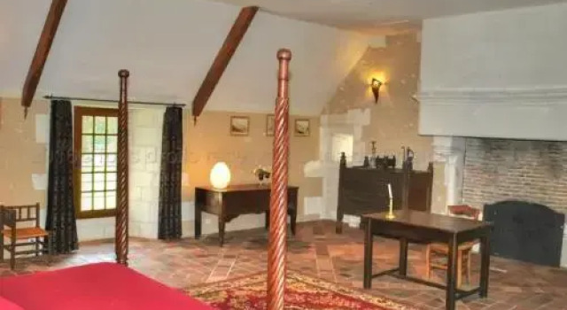 House la Lardière 2, Rezerwuj Hotel Orbigny Centre
